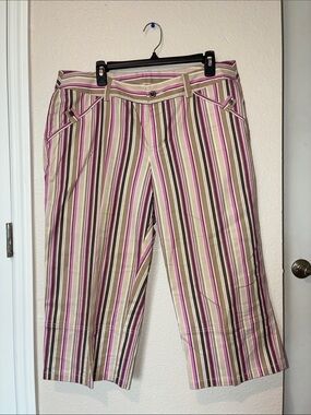 Venezia Striped Wide-Leg Capris in Pink and Tan